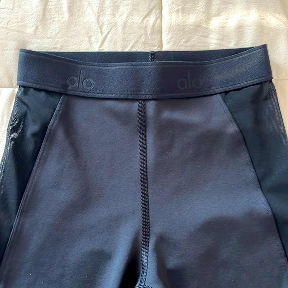 Alo Yoga Leggings